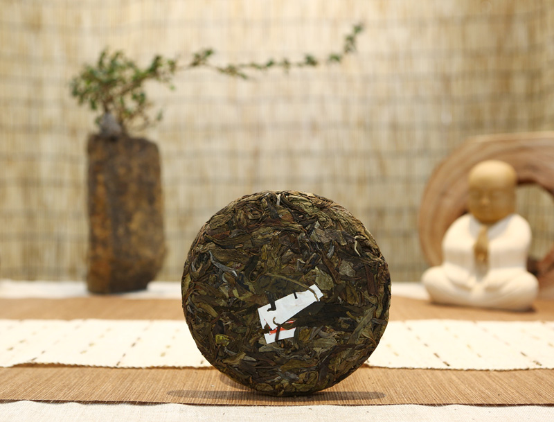 2016年老班章黄金叶小饼（春）